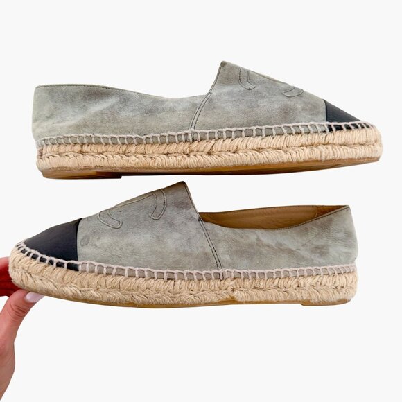 Chanel CC Cap Toe Espadrille Flat EU 40 US 9-9.5 Gray Suede Slip On Shoe - Picture 7 of 12
